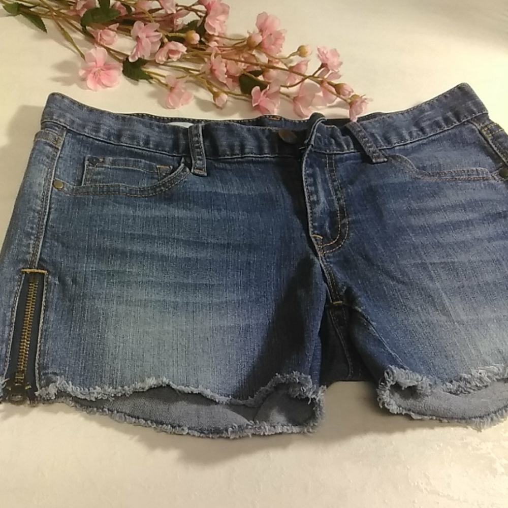 Gap 1969 shorts Women's size 25/0